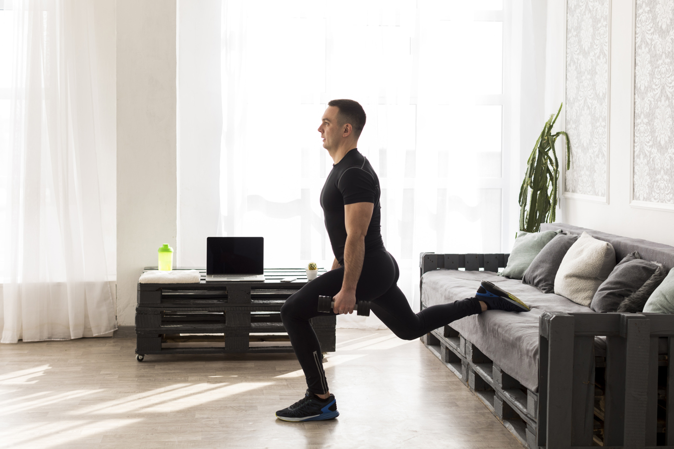 Corona en thuis trainen: blijf in beweging