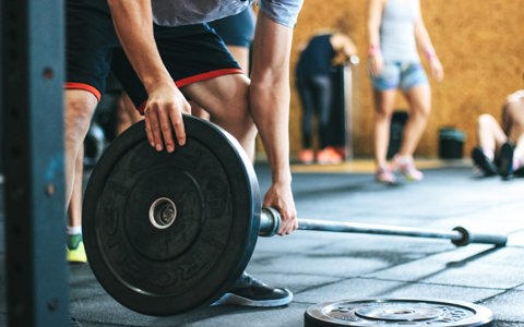 Tweede Kamer wil dat sport essentieel wordt